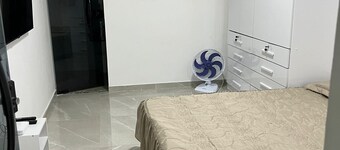House near the beach with hot tub, pet friendly