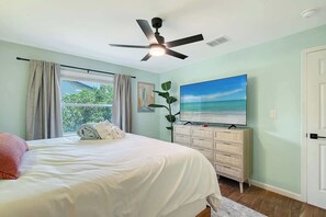 3 bedrooms, iron/ironing board, travel crib, WiFi