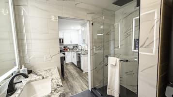 Hair dryer, towels