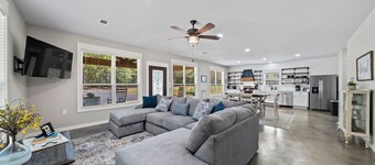 The Lakeside Bungalow, New Build on shores of Delaware Bay!