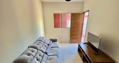 House with Pool and Barbecue