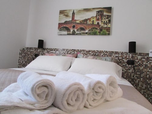 Rooms Verona In