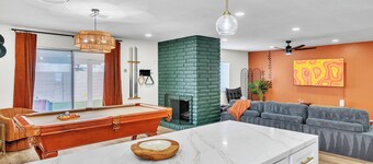Welcome to the Groovy Getaway, a fully renovated 3 bedroom 2 bathroom home!!!!!!