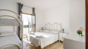 2 Schlafzimmer, Bügeleisen/Bügelbrett, Reisekinderbett, WLAN