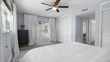 4 bedrooms, iron/ironing board, travel crib, WiFi