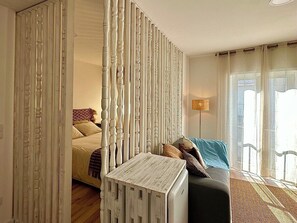 1 bedroom, iron/ironing board, travel cot, free WiFi