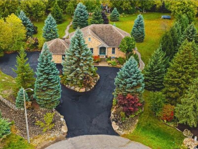 Eatate 2acres