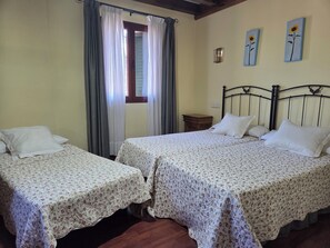 Triple Room | Free WiFi