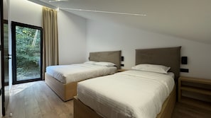 WiFi, bed sheets