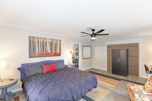 1 bedroom, iron/ironing board, free WiFi, bed sheets