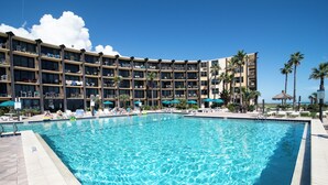 Indoor pool, outdoor pool -  Studio for 2 with Breathtaking View with A/C (Daytona Beach Shores)