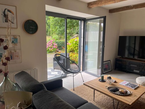 351 - Authentic farmhouse near the coast