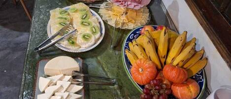 Desayuno buffet incluido todos los días