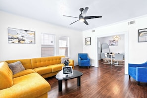 TV, offices - 2026 World Cup Ready| Pool Tbl| 10 Min from Downtown (Houston)