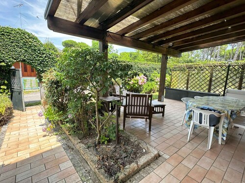 Ferienwohnung mit großem privaten Garten