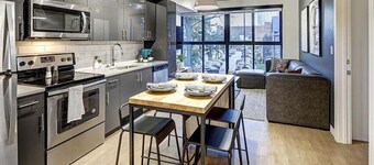 Spacious 4-bedroom apartment in delightful Ann Arbor with AC, fitness room