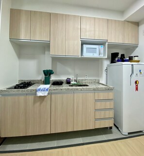 Micro-ondes, plaque de cuisson