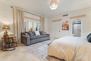 2 chambres, fer et planche à repasser, accès au Wi-Fi (inclus)