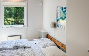 2 bedrooms, free WiFi