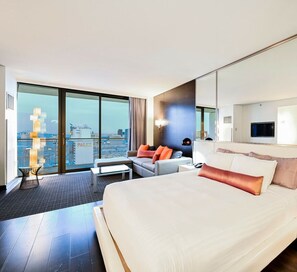 1 chambre, bureau, fer et planche à repasser, Wi-Fi gratuit