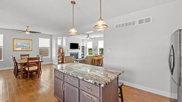 House, Multiple Beds, Kitchen, City View (3229 Modern Home w/Garage Near SLU) | Interior