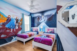 4 bedrooms, iron/ironing board, travel crib, free WiFi