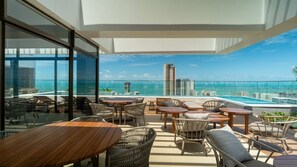 Studio Executive | Restaurang utomhus