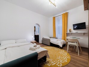 1 chambre, fer et planche à repasser, Wi-Fi, draps fournis