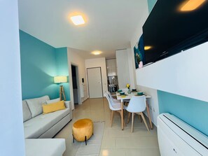 House - Sunny Apartment 2BR in Vlor (Vlorë)