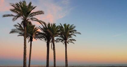 Beach holiday in Roquetas de Mar, Pool & Wi-Fi