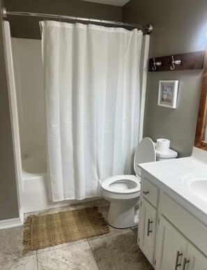 Towels, toilet paper