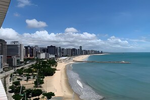 Apartamento elite | Praia | Perto da praia, areia branca