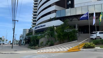 Elite Apartment | Exterior