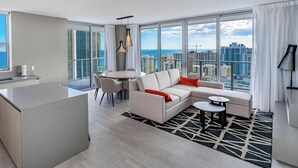 Unclassified image, 5 of 31, button - Miami Escape, 16th Floor – Near Hollywood Beach (Hollywood)