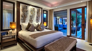 A spacious bedroom with a large bed, bedside tables, a bench, and a view of an outdoor area. - Luxury Retreat with Private Chef & Concierge, Koh Samui Villa 1018 (Koh Samui)