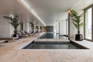 Piscine couverte, piscine chauffée