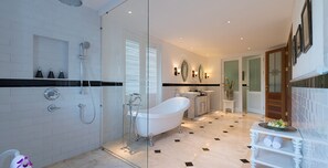 Hair dryer, towels - Your Holiday in Seminyak staying in a 5 Star Villa, Bali Villa 2128 (Bali)