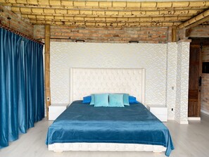 4 makuuhuonetta, silitysrauta/-lauta, Wi-Fi