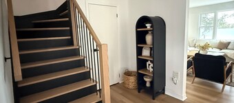 Newly renovated lakeside retreat on Bass Lake