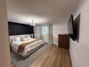 5 bedrooms, WiFi, bed sheets