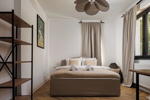 4 Schlafzimmer, Bügeleisen/Bügelbrett, WLAN, Bettwäsche