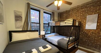 Family-Friendly NYC Getaway – Sleeps 7, Near Top Attractions