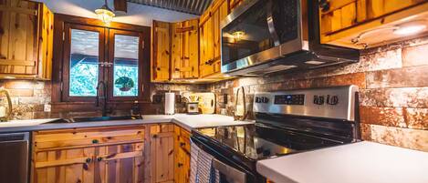 Microwave, dishwasher, blender, cookware/dishes/utensils