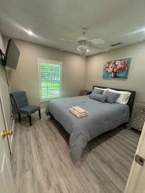 5 makuuhuonetta, silitysrauta/-lauta, Wi-Fi, vuodevaatteet