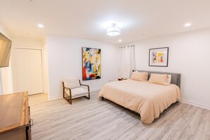 5 chambres, fer et planche à repasser, Wi-Fi, literie fournie