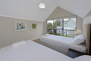 3 bedrooms, iron/ironing board, travel cot, free WiFi