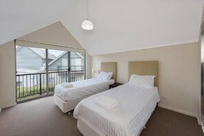 3 makuuhuonetta, silitysrauta/-lauta, vauvan matkasänky, ilmainen Wi-Fi