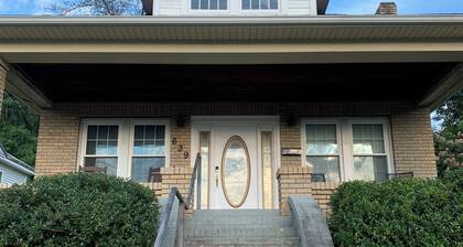 Renovated In-Town Bungalow in French Lick