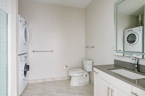 Assecador de cabells i tovalloles