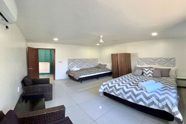 2 bedrooms, iron/ironing board, free WiFi, bed sheets
